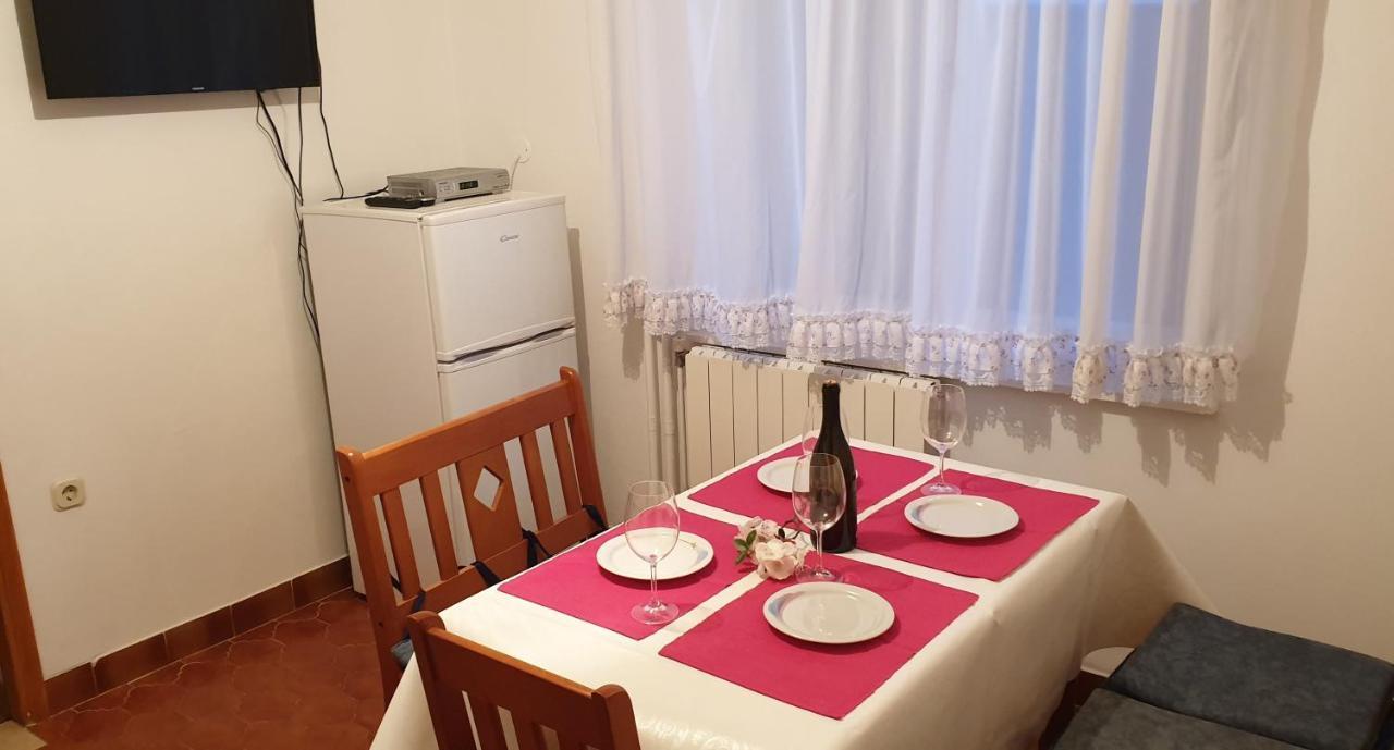 Sweet Apartment In Pomer Exteriér fotografie